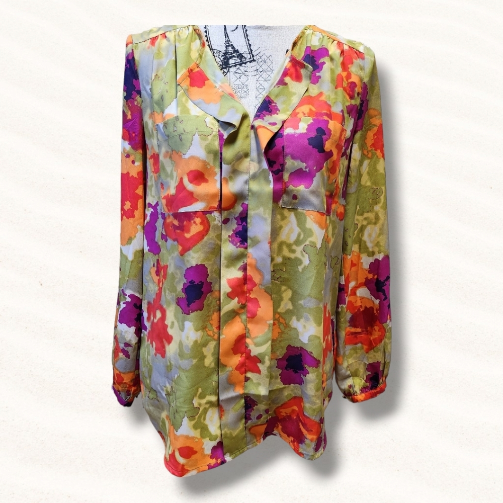 SKIES ARE BLUE Womens Sz Small Blouse Roll Up Tab Sleeve Abstract Colorful